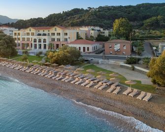 Samaina Inn - Karlovasi