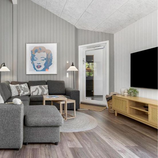 Eight-Bedroom Holiday Home Frederiksvaer – Frederiksværk