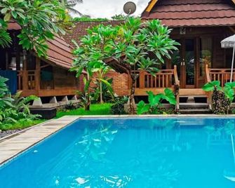 Halumba Eco Villa Bali - Tejakula - Piscine