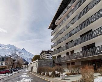 B Village - Chamonix