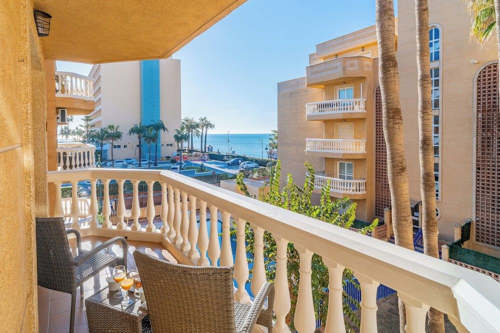 Casa Playa Guadalmar, Beautiful Apartmen - ملقة - شرفة