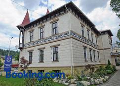 Hotel Carol - Vatra Dornei - Vatra Dornei - Gebouw