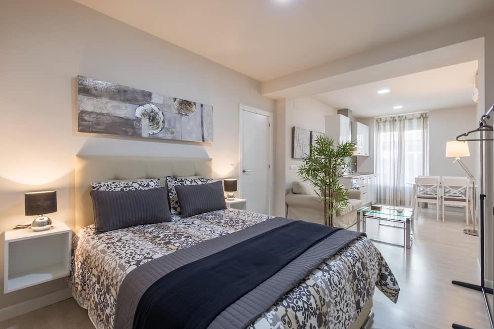 Apartamentos Centro Recogidas, Granada - גרנדה - חדר שינה