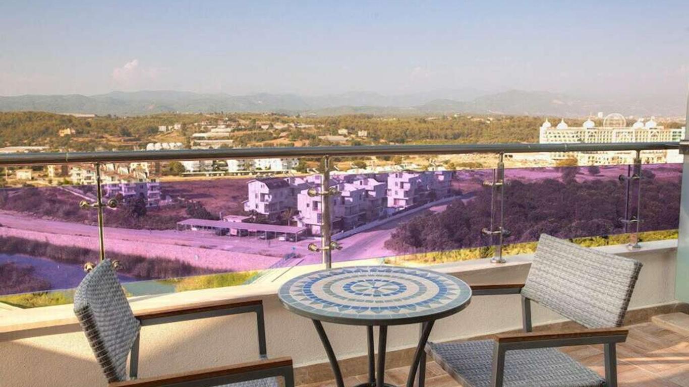 Long Beach Harmony Hotel & Spa