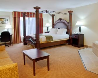 Holiday Inn Express Leesville - Leesville - Bedroom