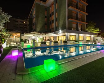 Hotel Europa - Cosenza - Pool