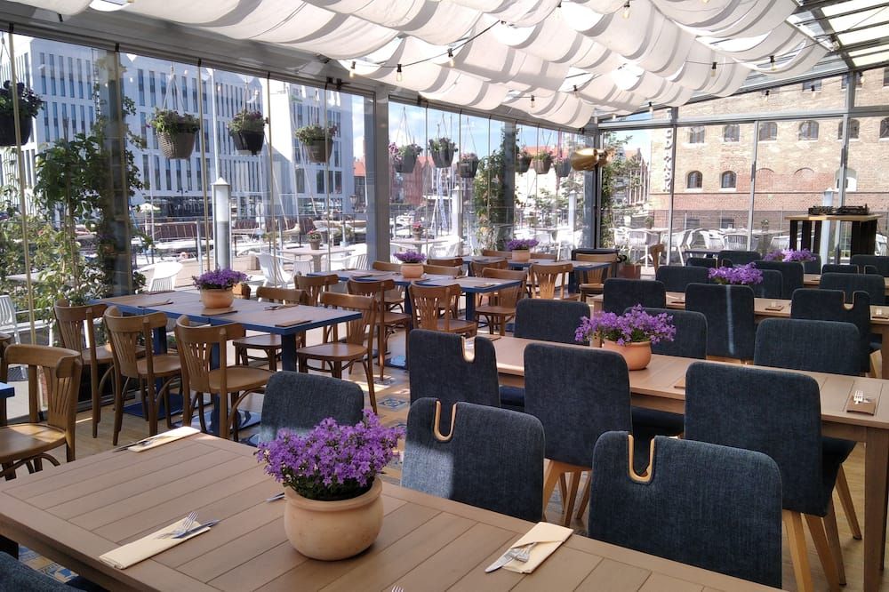 Hotel Marina Club Old Town View