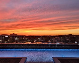 إس آر هوتل ماجوك - سيول - حوض السباحة