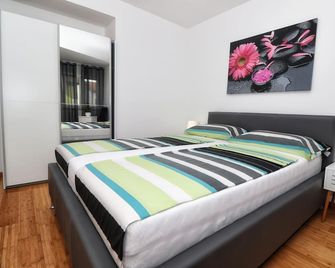 Guesthouse Esma - Rovinj - Slaapkamer