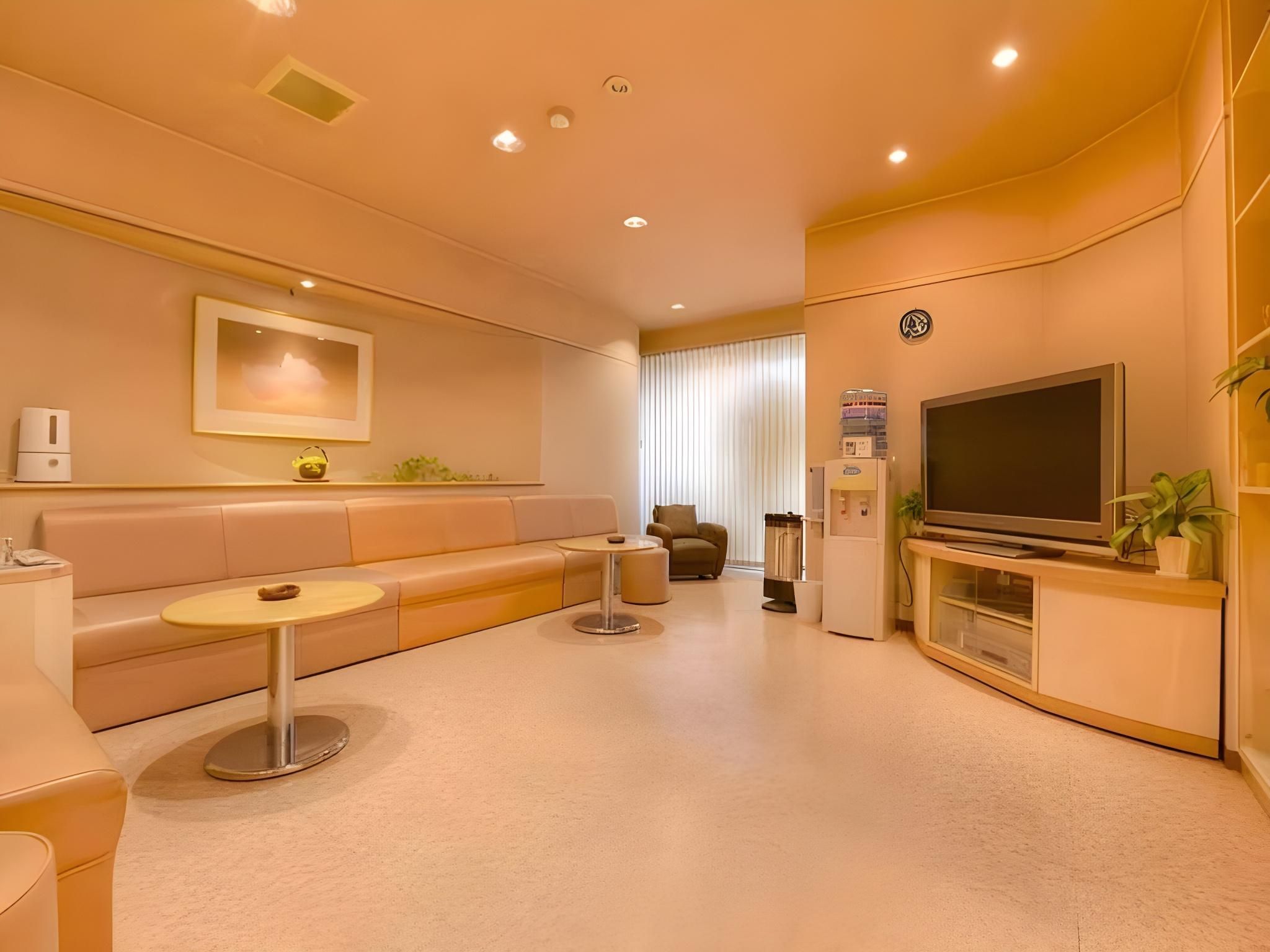 Business Hotel Prince - טקאמאטסו - סלון