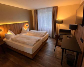 Hotel-Restaurant Amadeus - Isernhagen - Chambre
