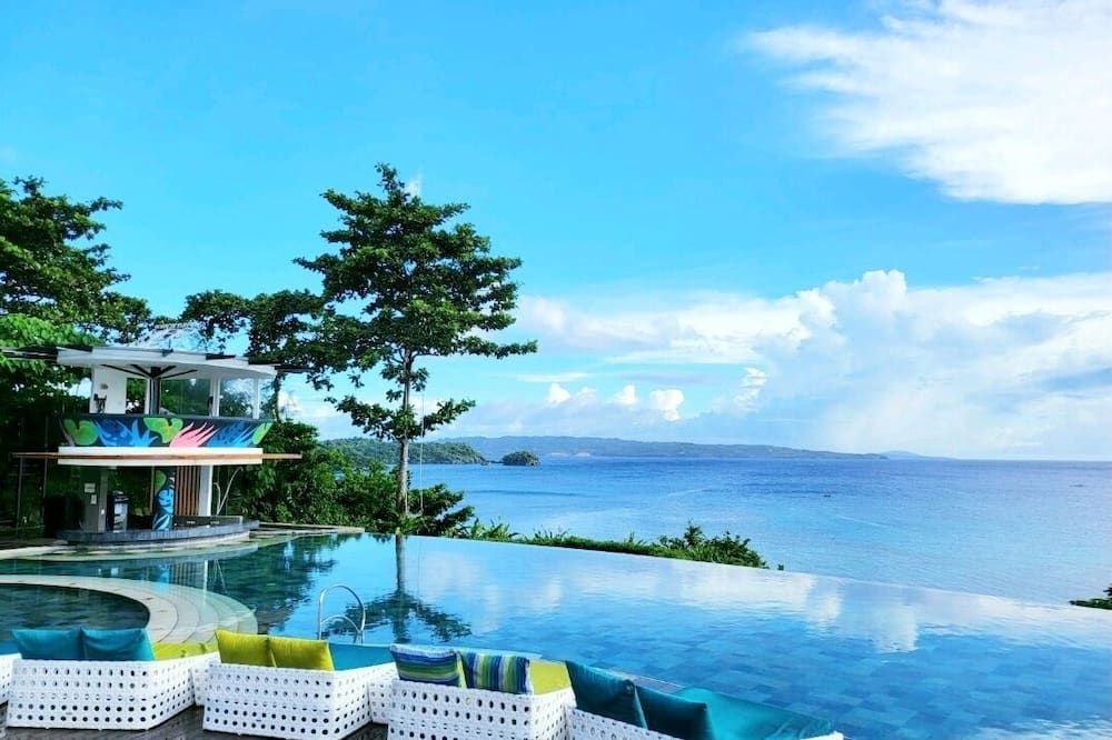 فيروايز آند بلو ووتر بوراكاي