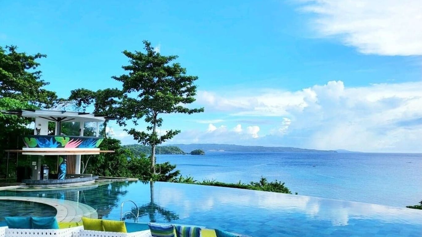 Fairways And Bluewater Boracay