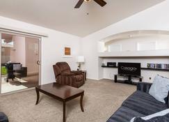 Blue's Retreat 3 Bedroom by Casago - Avondale - Living room