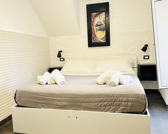 Wonderful New Apartment on Lipari historic center Aeolian Islands - Lipari - Bedroom