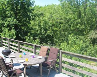 4 person holiday home in Svaneke - Svaneke - Balcón