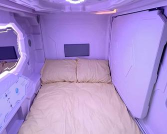 كابسول هوستل فلور -1 سيلف تشيك إن - وارسو - غرفة نوم