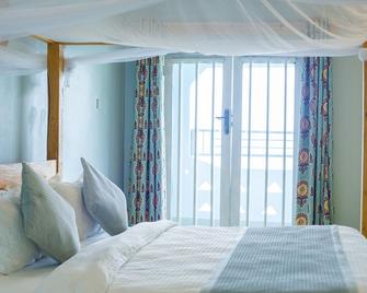Ndau Lodge - Nkhata Bay - Bedroom