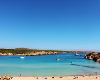 أبارتهوتل بيتش كلوب - س ميركادال - شاطئ