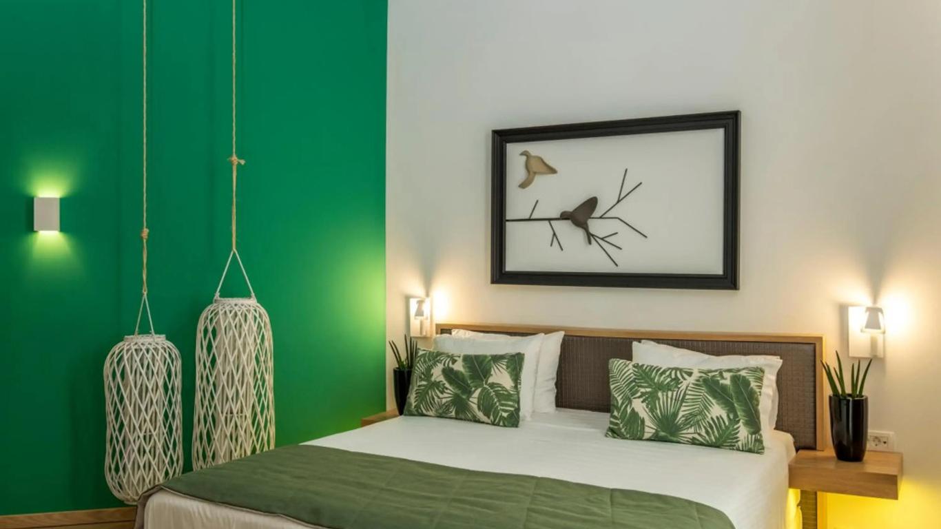 Kalamaki Luxury Suites