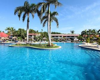Bahia Principe Grand La Romana  - La Romana - Piscine