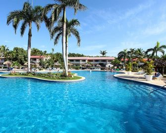 Bahia Principe Explore La Romana - All Inclusive - La Romana - Piscine