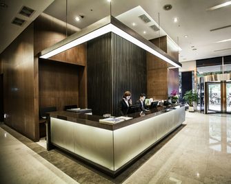 Fraser Place Namdaemun Seoul - סיאול - לובי