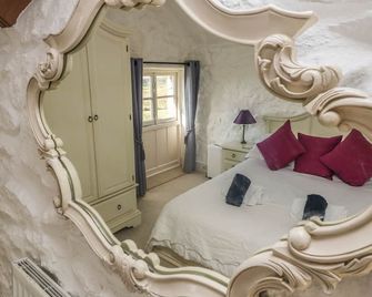 Boar's House - Penzance - Bedroom