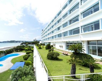 Kamogawa Sea World Hotel - Kamogawa - Zwembad