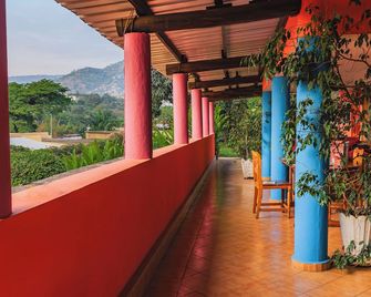 Aparthotel Jardin Tropical - Bujumbura - Balcony