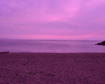 Peaceful Pet Friendly Home - Port Hood - Beach