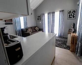 De ja Blue - St. John's - Living room