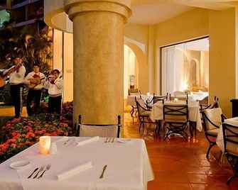 99/nt 5 Star Beachfront Resort, 1 Bed Condo at Velas Vallarta - Puerto Vallarta - Restaurant