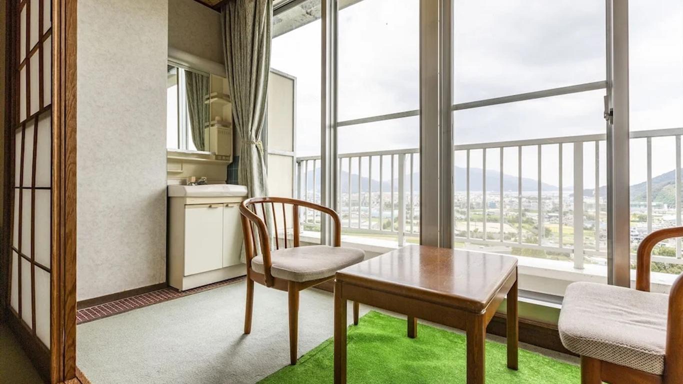 Tsuruga Tunnel Onsen Kitaguni Grand Hotel