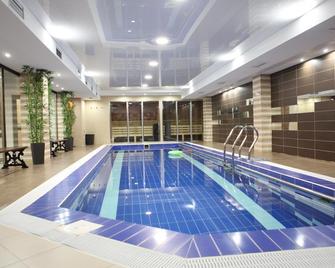 Hotel Ring - Volgograd - Uima-allas