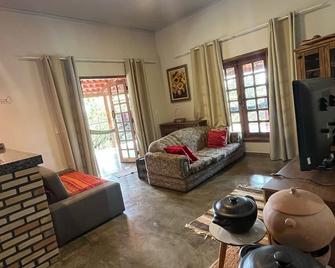 Serra Viewpoint Farm - Cavalcante - Salon