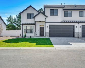 Cedar City Retreat - 18 Mi to Zion National Park! - Cedar City - Building