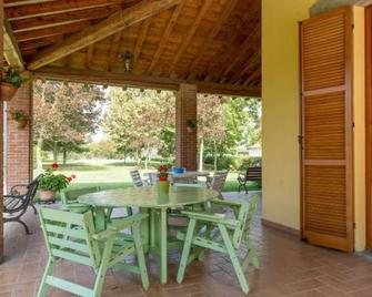Tenuta Mariano - Noceto - Патіо