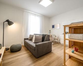 Emilia Suite Young - Modena - Stue