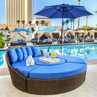 Luxor Hotel and Casino - Las Vegas - Pool