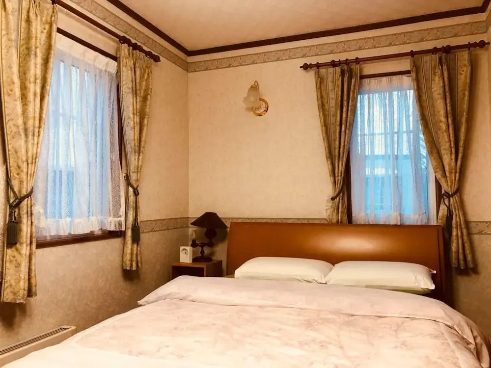 أوتارو نيشيكيان