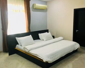 Liverpool Hotel and Resort - Port Harcourt - Ložnice