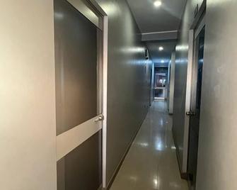 Adrian Hotel - Pucallpa - Corridoio