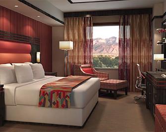 Santa Ana Star Casino Hotel - Bernalillo - Bedroom