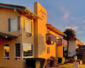 Fireside Inn - Morro Bay - Bina