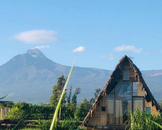 Amboseli Trails Cabin - Amboseli - Vista exterior
