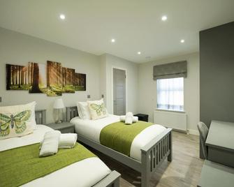 Chester House - Reading - Bedroom