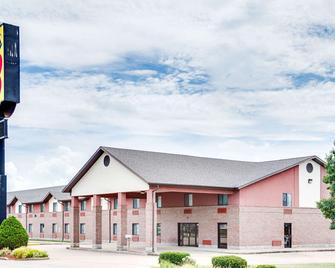 Super 8 by Wyndham Springfield/Battlefield - Springfield - Edificio
