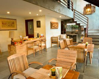 Purana Boutique Resort - אובוד - מסעדה