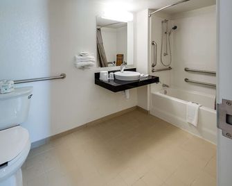 Motel 6-Lenexa, Ks - Kansas City Southwest - Lenexa - Bathroom